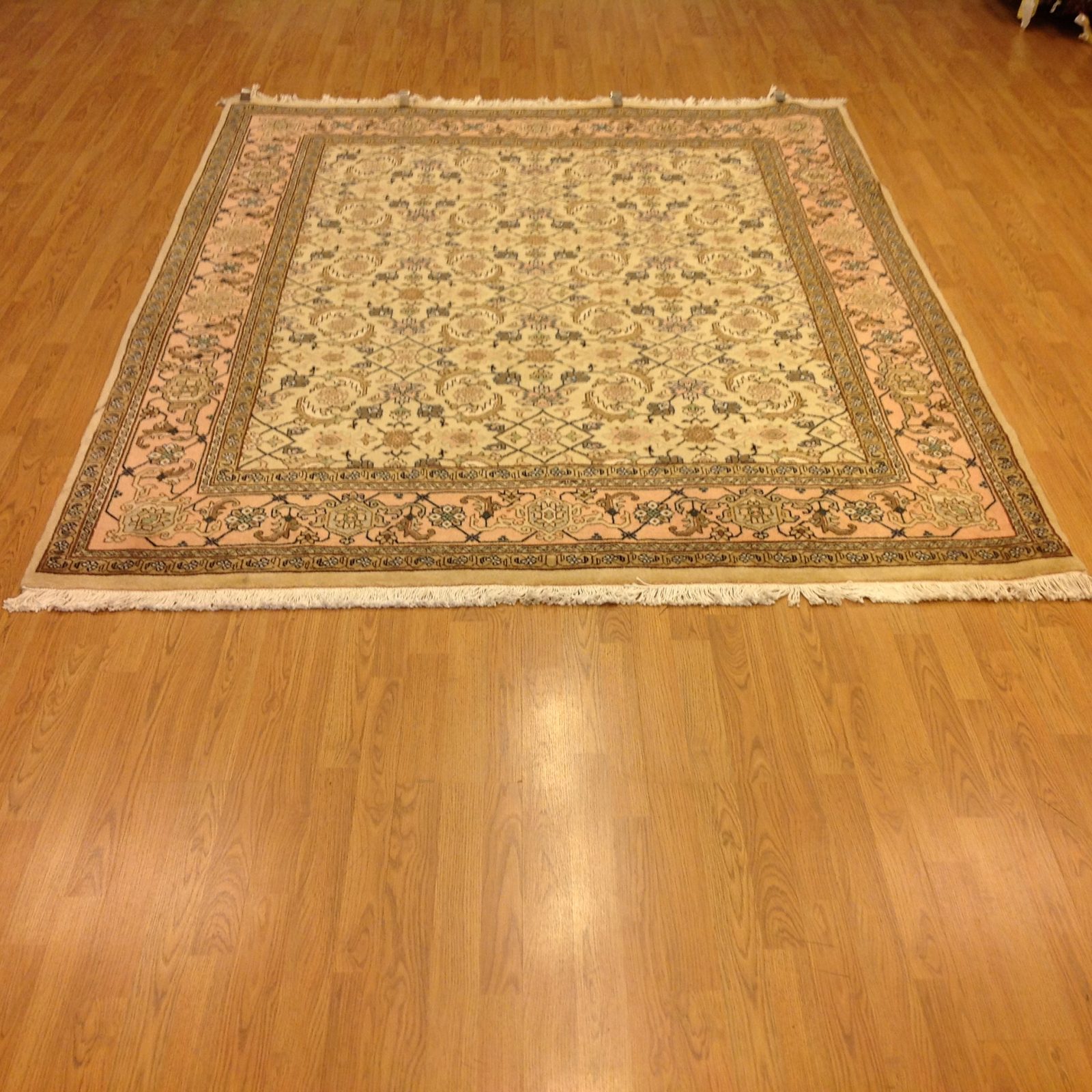 Azarbaija Rug